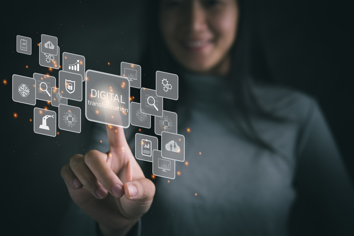 Digital transformation technology strategy, digitization and digitalization of business processes and data, optimize and automate operations, customer service management, internet and cloud computing